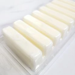 Cedar Mountain Candle CLEARANCE 5.5 Oz Soy Wax Melt - Aspen Leaves Candles