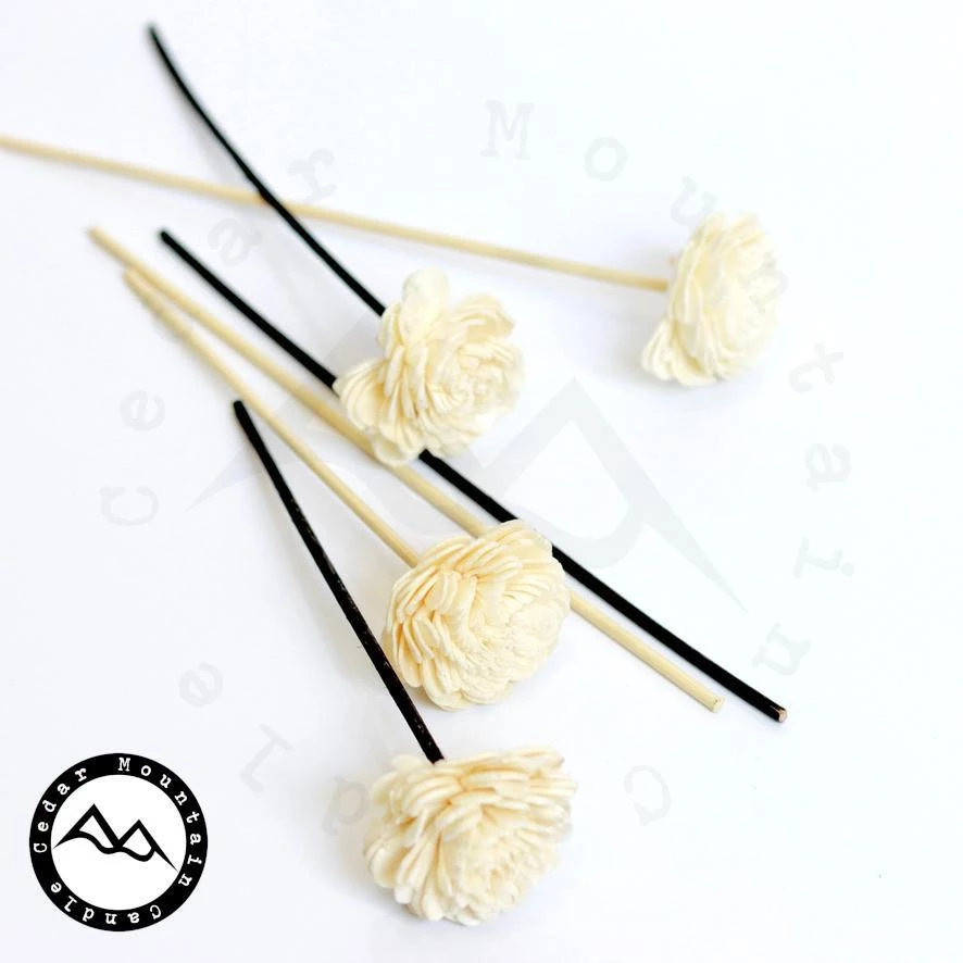 Cedar Mountain Candle Candles Peppermint Bark - Natural Reed Diffuser 3 Cedar Mountain Candle Candles Peppermint Bark - Natural Reed Diffuser