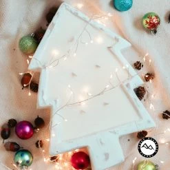 Cedar Mountain Candle Christmas Tree Wood Dough Bowl Soy Candle Candles